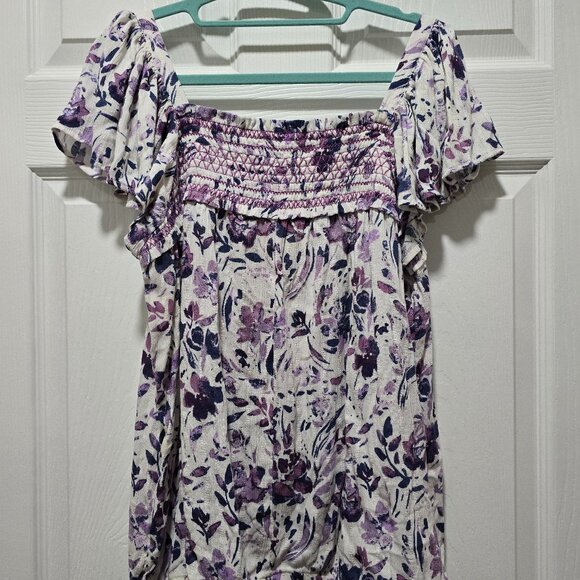 Maurices Ladies Top Blouse Large Purple Floral Flutter Sleeves Smocked Fairycore - Picture 2 of 3